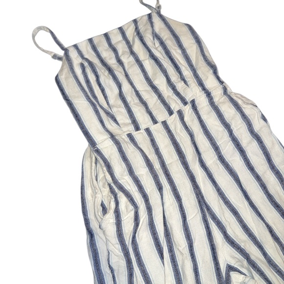 Old Navy Sold Out Striped Linen-Blend Cami Jumpsuit Size Medium - Picture 3 of 5